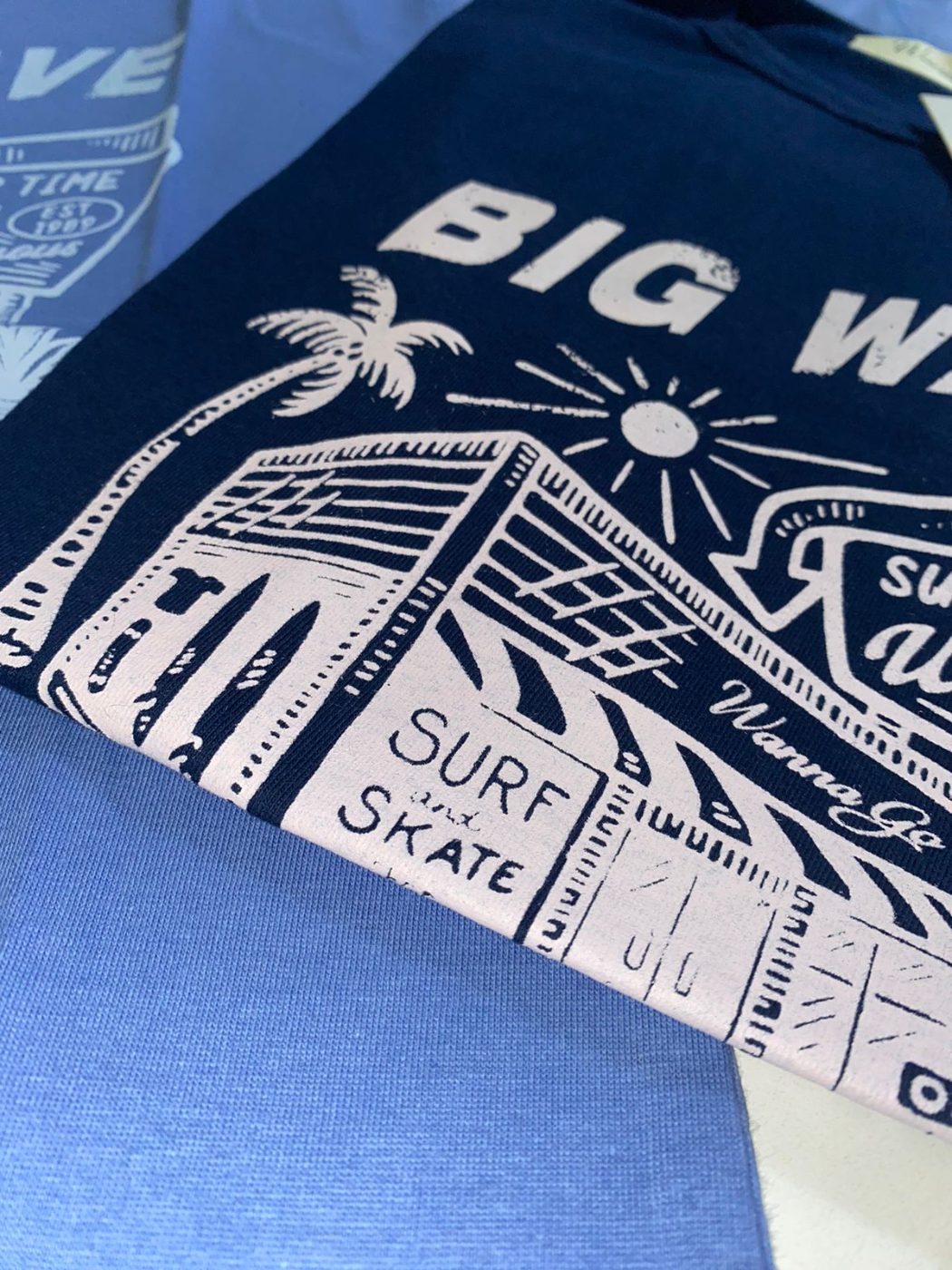 Remera Big Wave