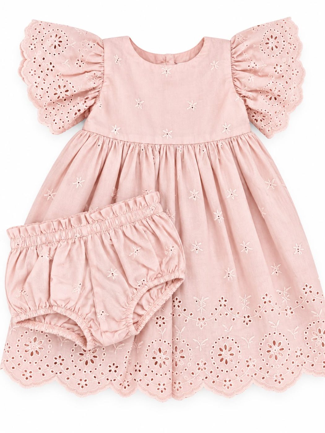 Vestido de broderie con bomacha cubre pañal