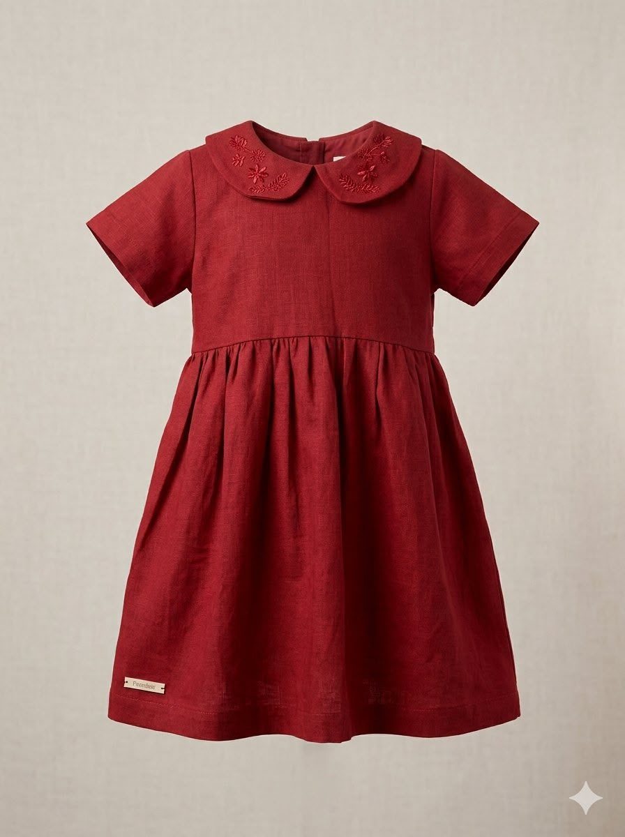 Vestido de tusor, rojo oscuro con cuello bordado